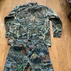 Browning hunting suit